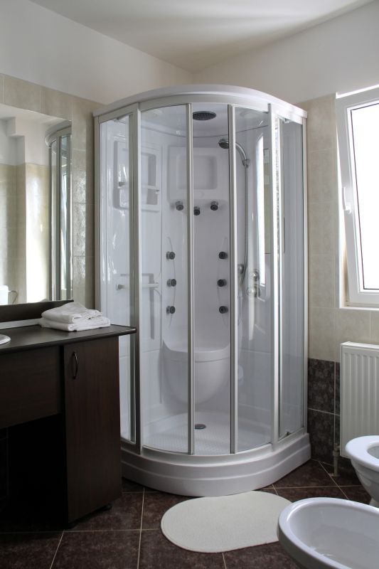 Cost of Shower Installation in Lansing, MI